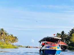 Poovar Boating packages